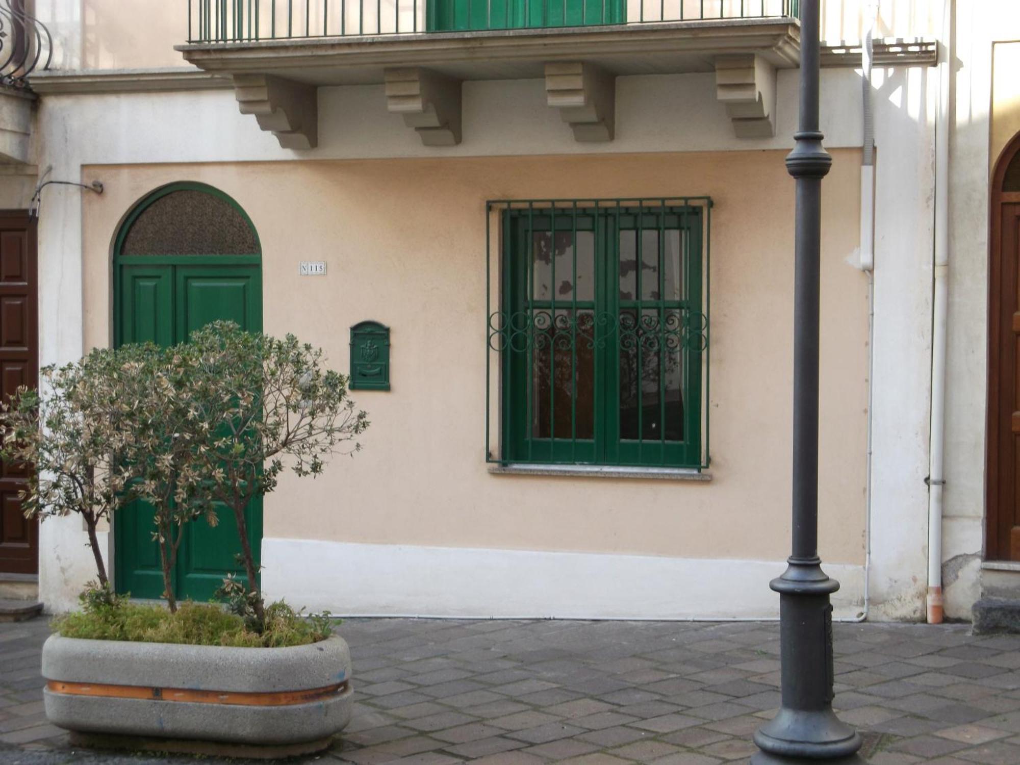 فيلا Centrostoricolipari المظهر الخارجي الصورة